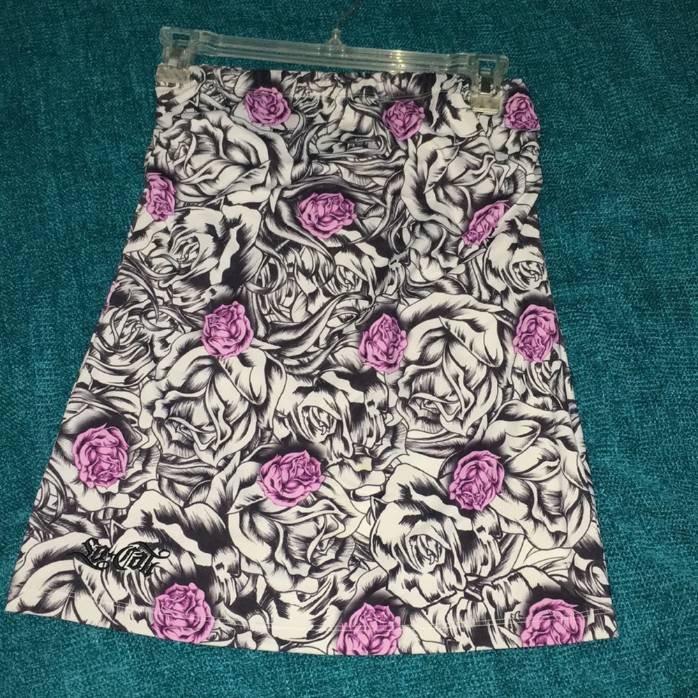 Strapless top